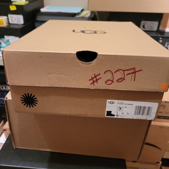 Ugg Classic Gem Mini Boots #227 - Picture 8 of 9